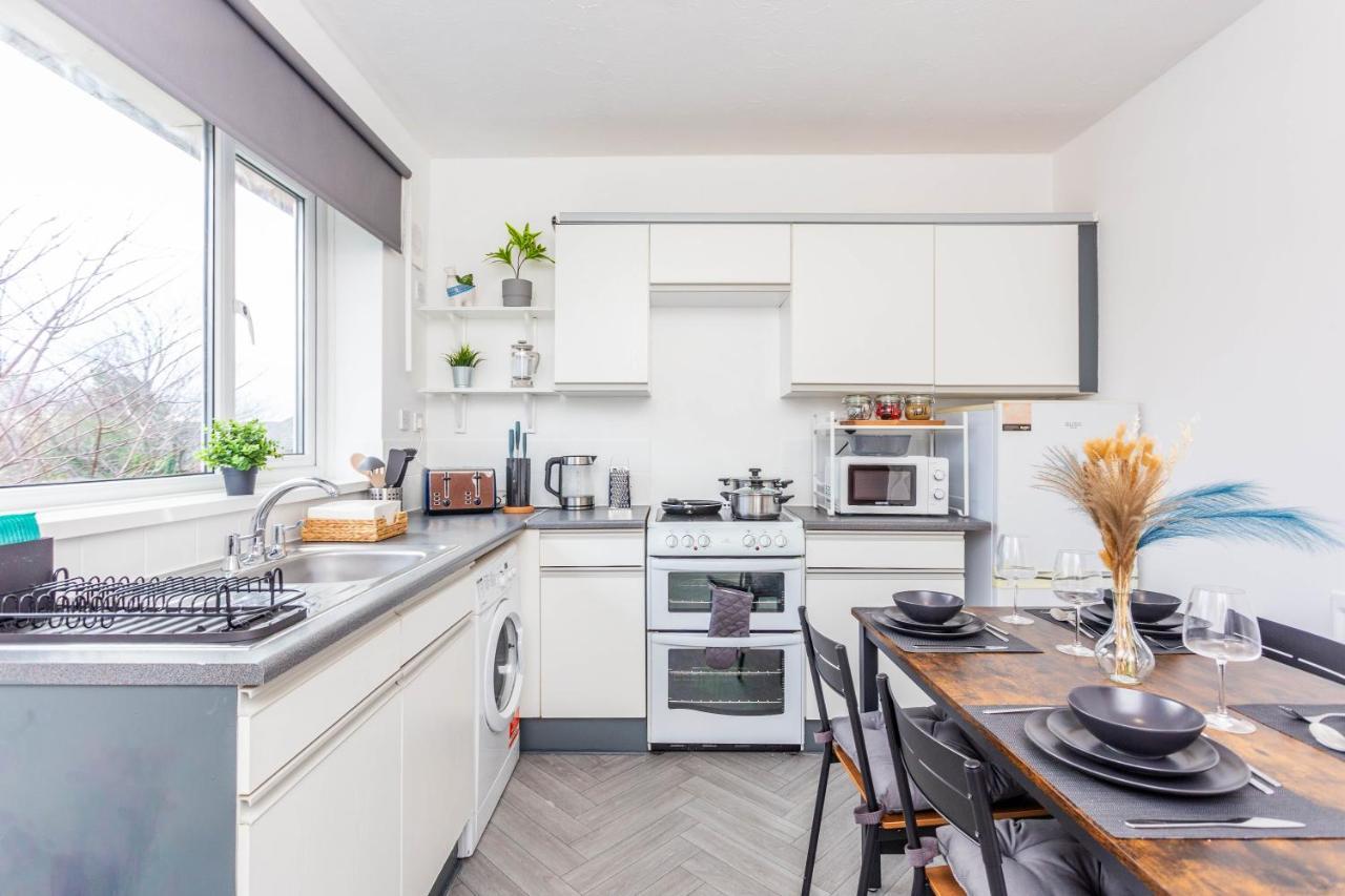 New Large 2 Bed Entire Apartment Near Newcastle Upon Tyne With Free Parking Extérieur photo